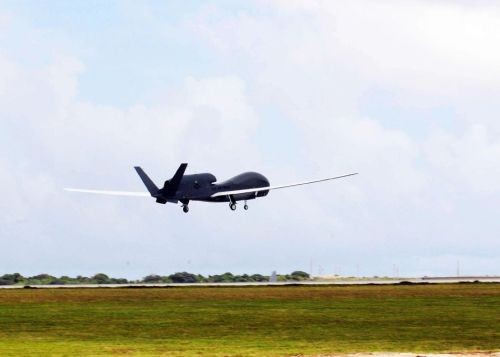 Máy bay do thám không người lái Global Hawk Mỹ